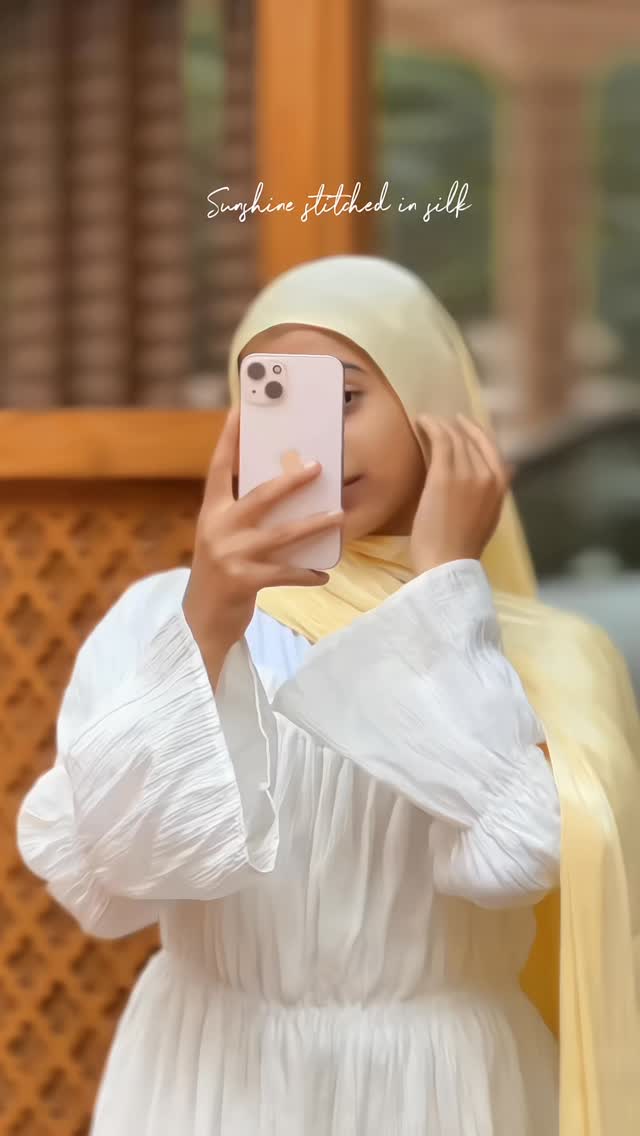 ✨ Wrapped in grace, glowing with confidence
.
@wa.hijab_
.
Dm for orders
More colors available
.
#trendingnow ##aesthetic #instafashion #reel