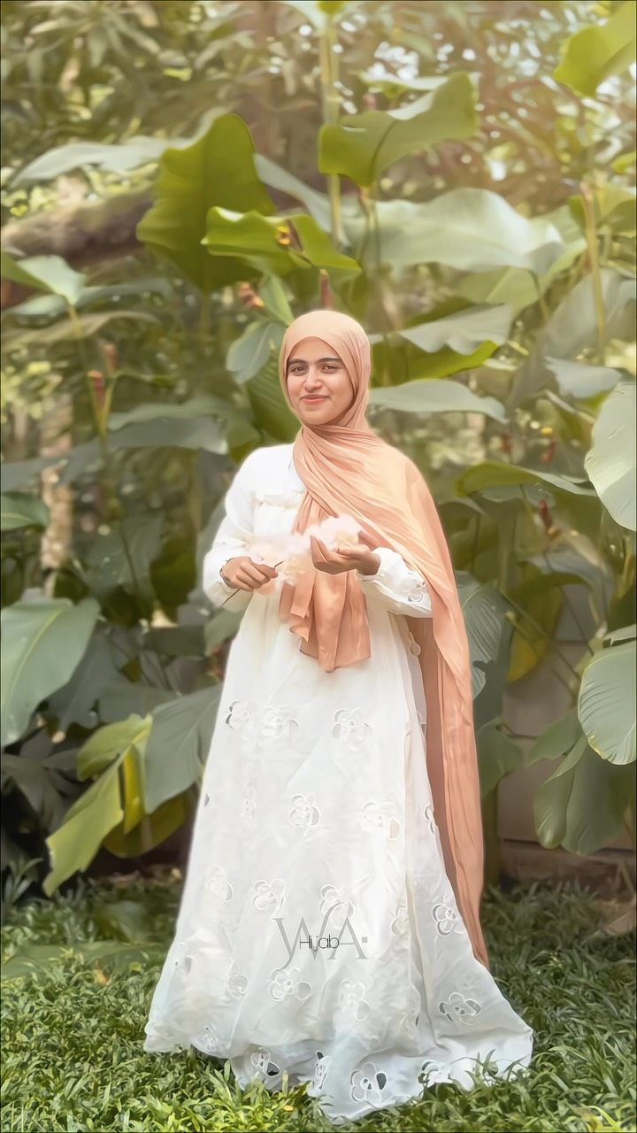 Love the look? Make it yours. 🛍️ Shop Now
Shimmer hijab @wa.hijab_
.
.
. #trendingnow #style #reel#hijab #instalike